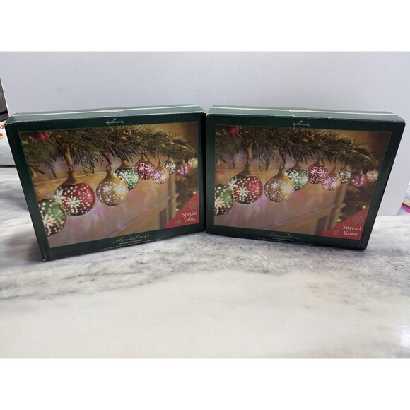 Hallmark Other - 2005 Hallmark Illuminations Snowflake Snowballs Set Of 2 Christmas Ornaments
